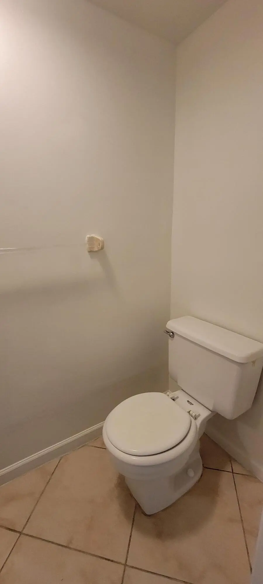 2018 S 10th St Apt B Half Bath 2 at 2018 S 10TH Street, Fort Pierce