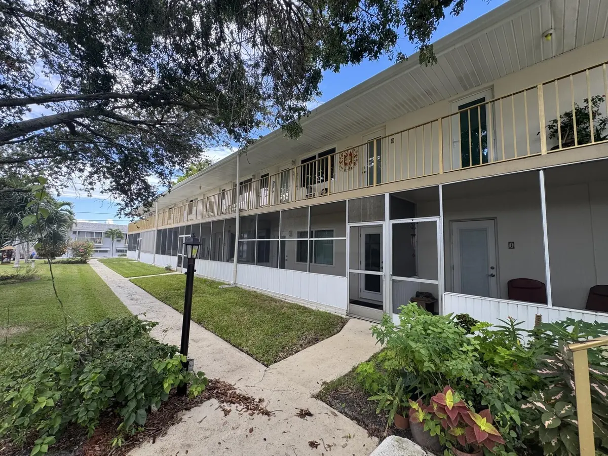 Marantha at 11 SW 4TH Avenue 1, Boca Raton