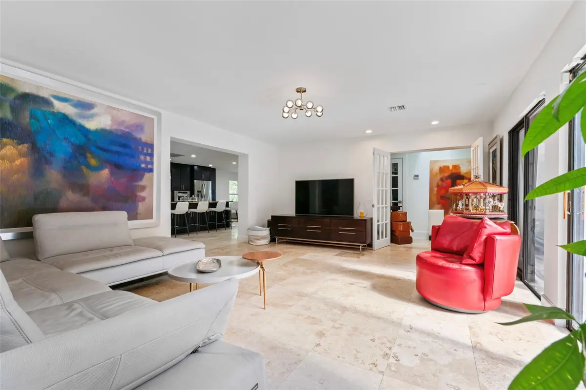 Photo 3 at 50 NW 5TH Avenue, Boca Raton