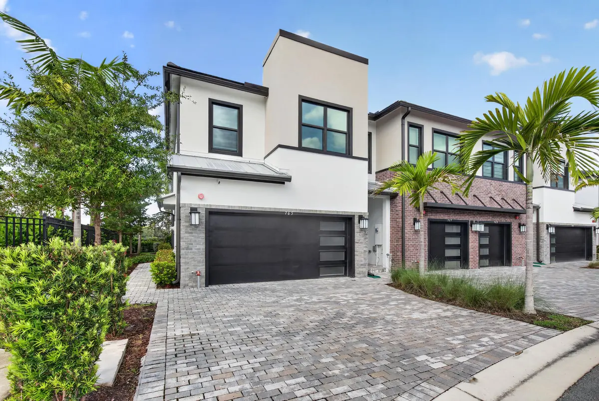 Entry of Structure at 765 NW 84TH Terrace, Plantation