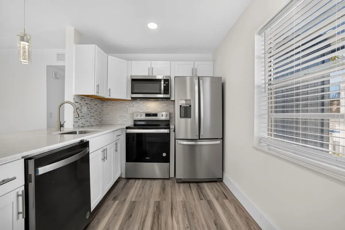 9-web-or-mls-_14A1947 at 515 Normandy Lane, Delray Beach