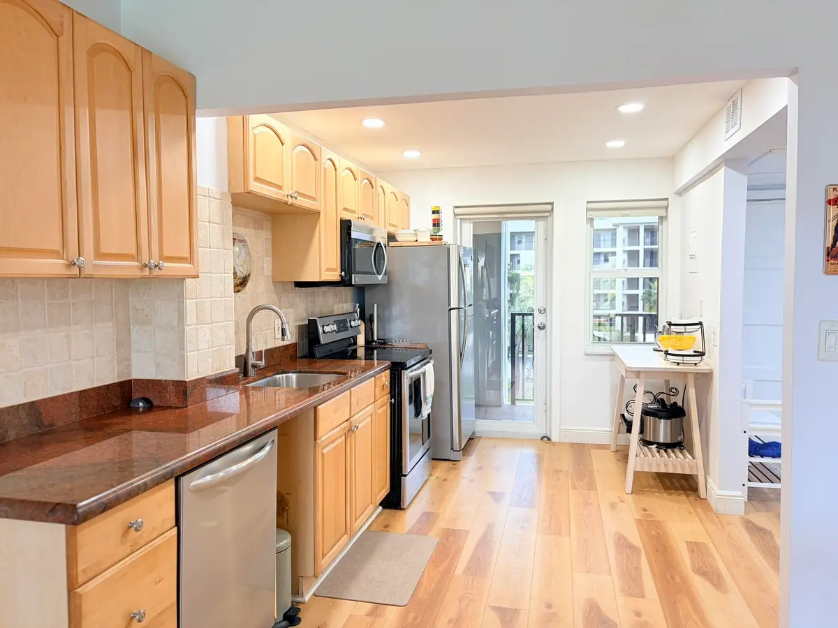 1bedroom-fully-furnished-nieves-10 at 3001 S Course Drive 406, Pompano Beach