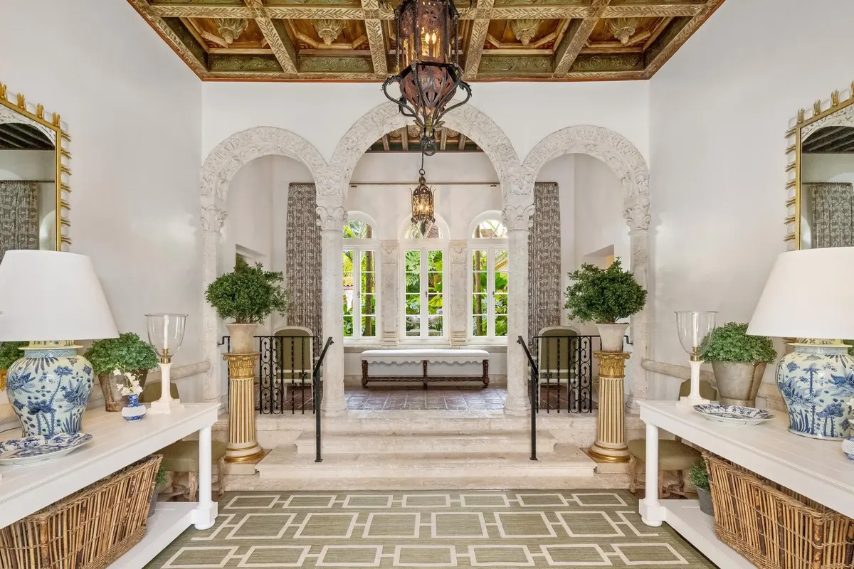 Foyer at 920 S Ocean Boulevard, Palm Beach