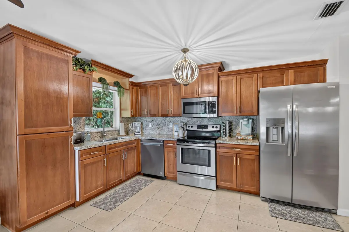 24-web-or-mls-DSC_2503 at 4311 GARDEN Avenue, West Palm Beach