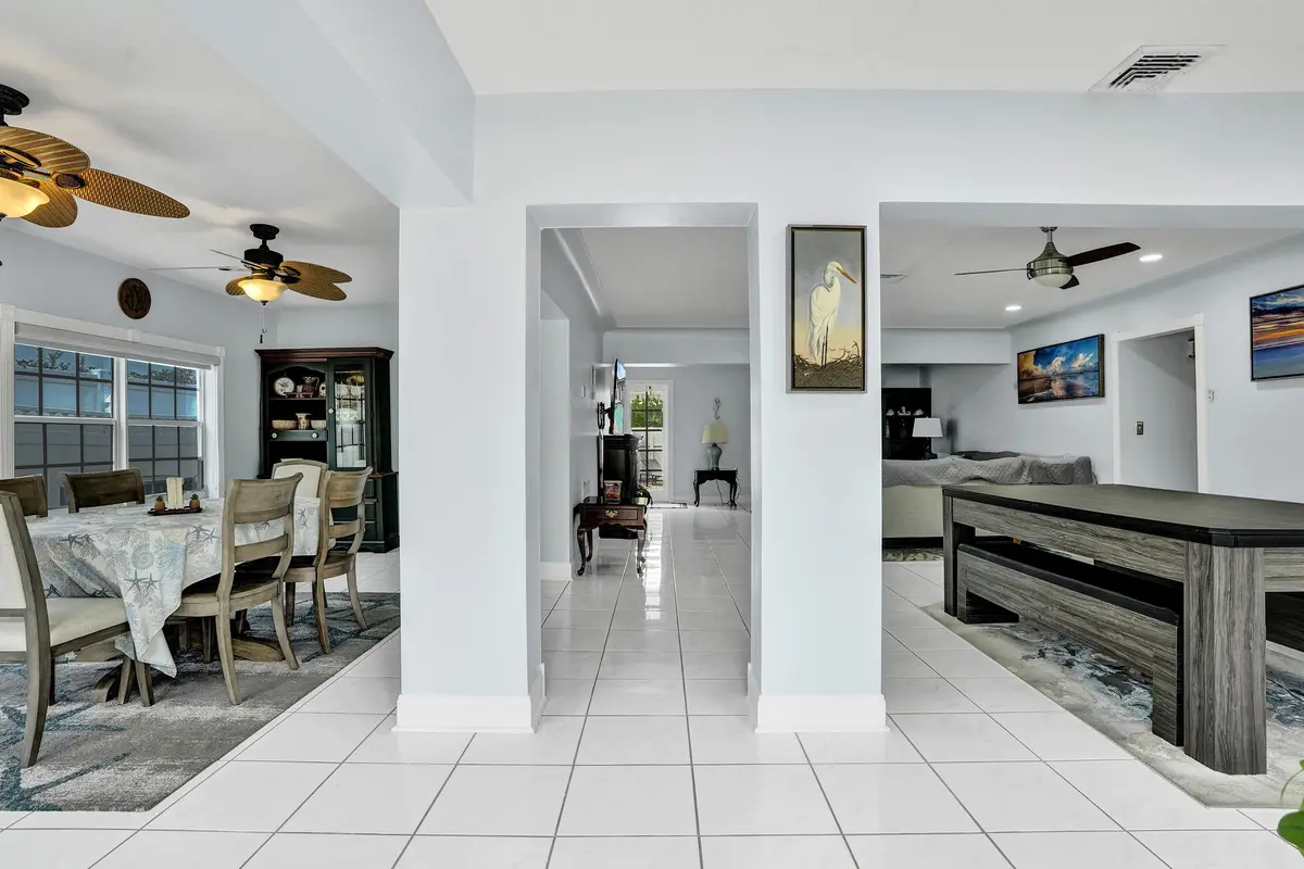DSC08701 at 3207 LEIGH Road, Pompano Beach