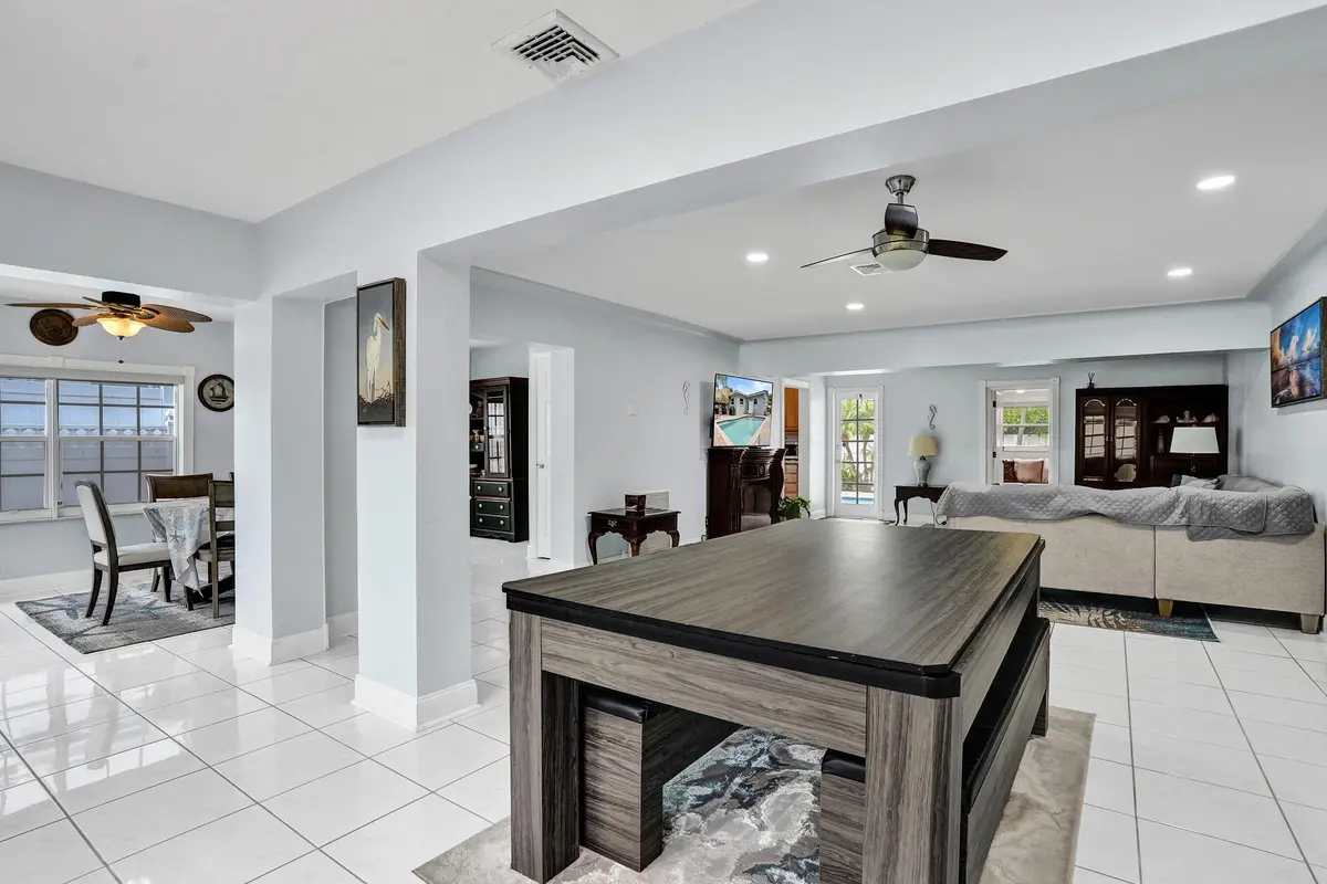 DSC08710 at 3207 LEIGH Road, Pompano Beach