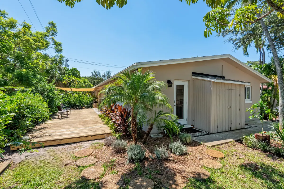 Mullins-1619 SW 8th Ave -2 at 1621 SW 8TH Avenue 2, Fort Lauderdale