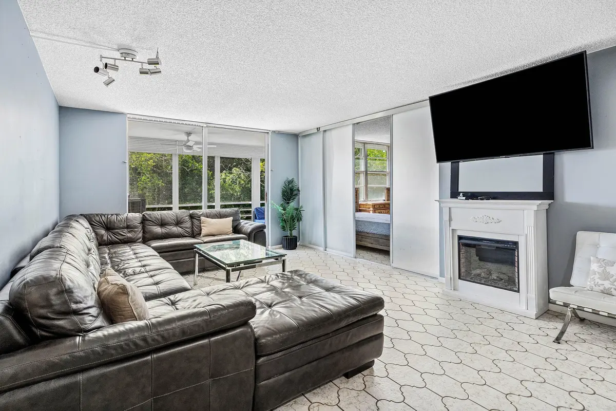 009-6000Northwest2ndAvenue-Unit339-BocaR at 6000 NW 2nd Avenue 339, Boca Raton