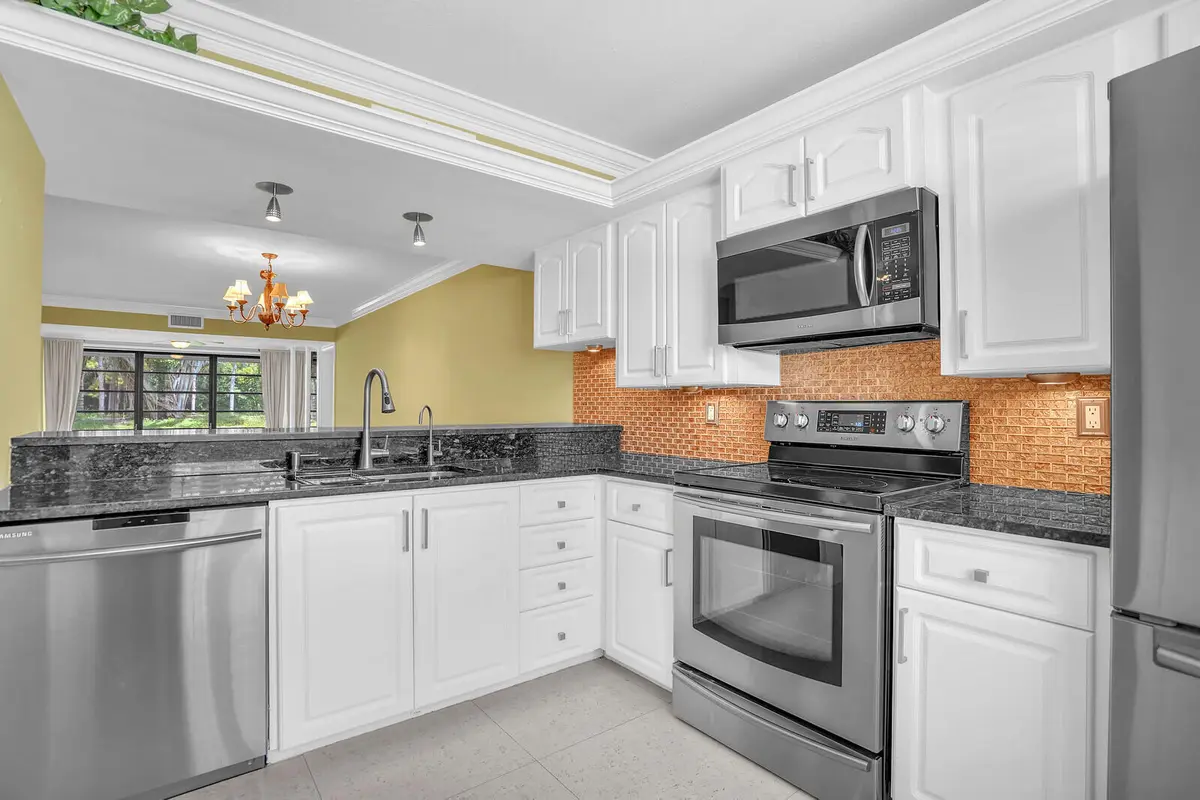 05_Image_5_mls at 6073 BALBOA Circle 105, Boca Raton