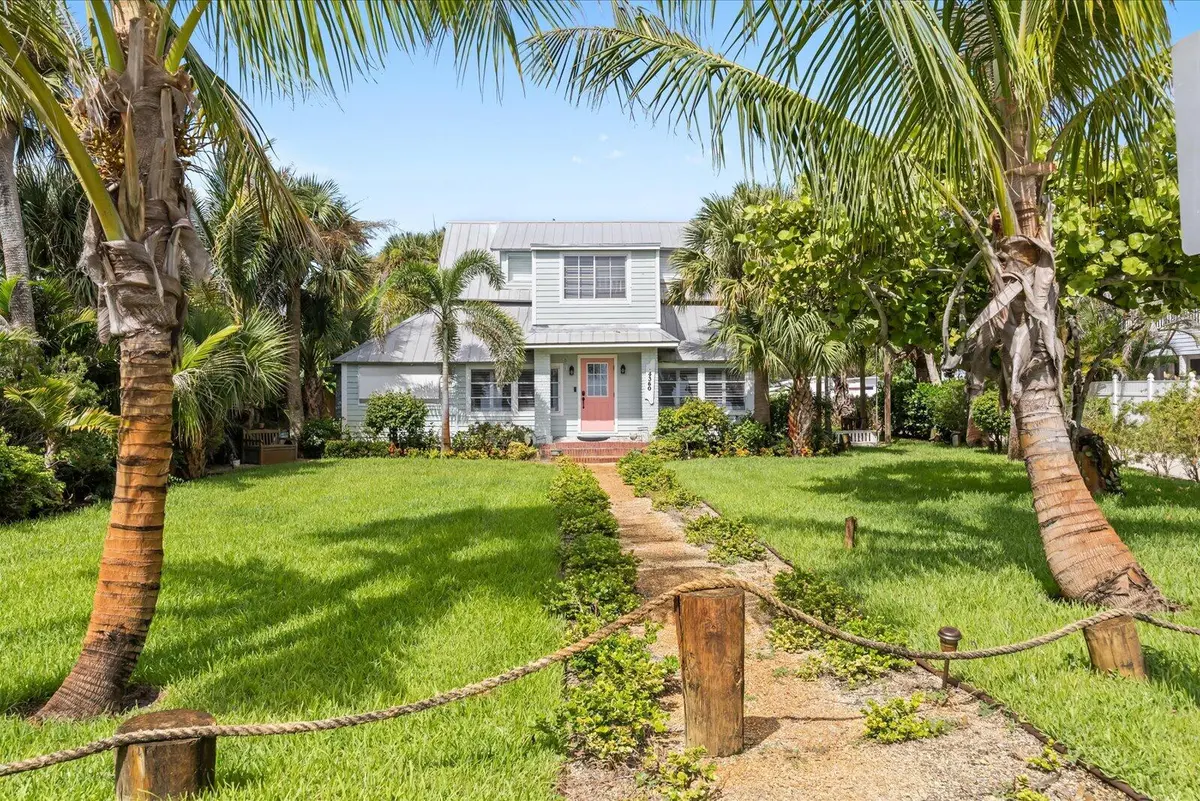 01-in in-38 at 4360 NE INDIAN RIVER Drive, Jensen Beach