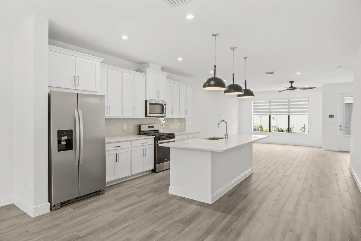 hos in-3 at 7528 SW HOSFORD Street, Palm City