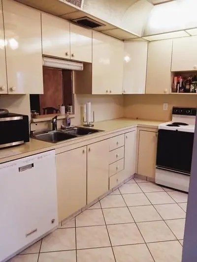Photo 2 at 2201 Lucaya Bend Apt k1, Coconut Creek