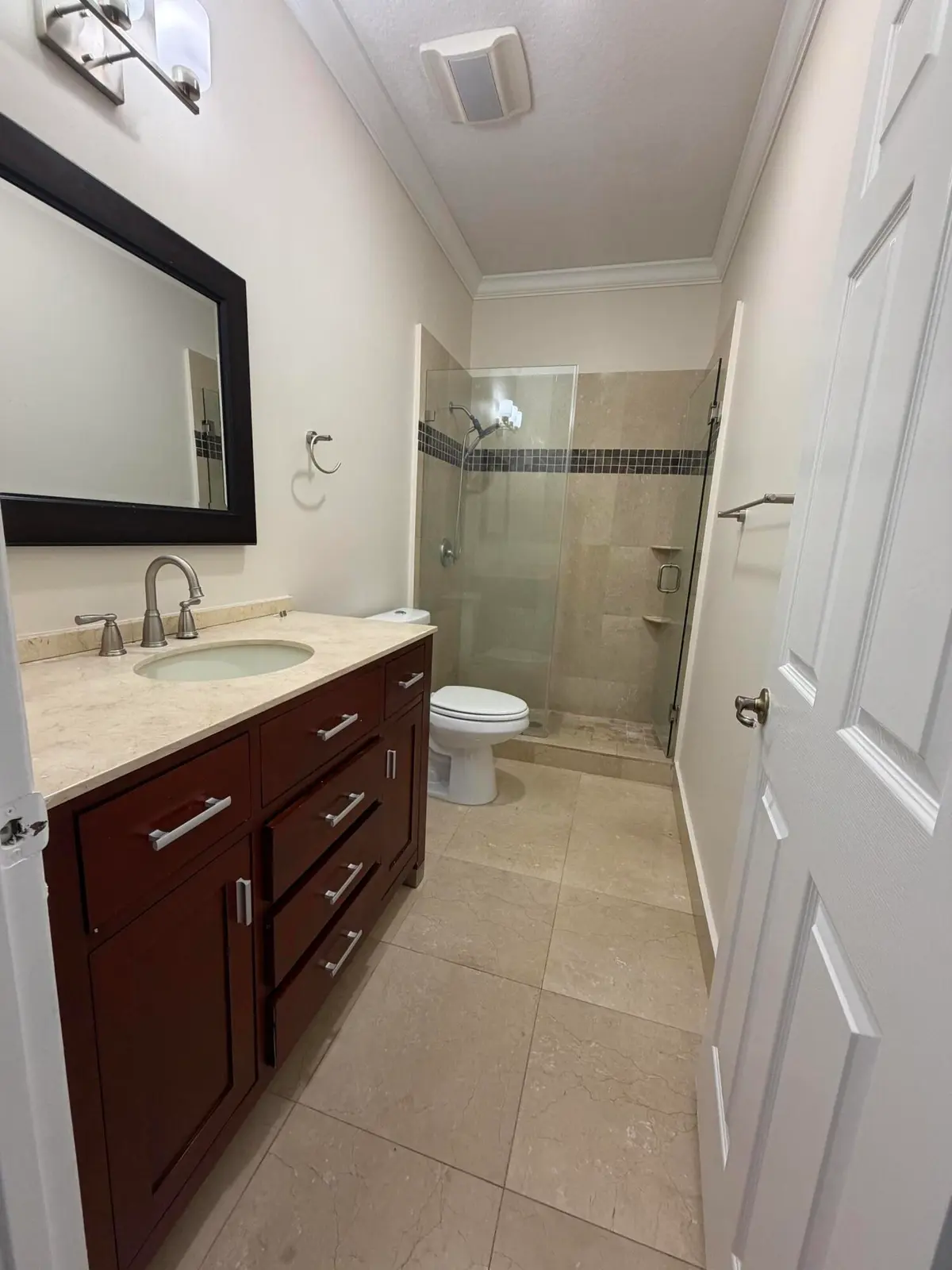 IMG_6349 at 10747 NW 70th Terrace, Doral