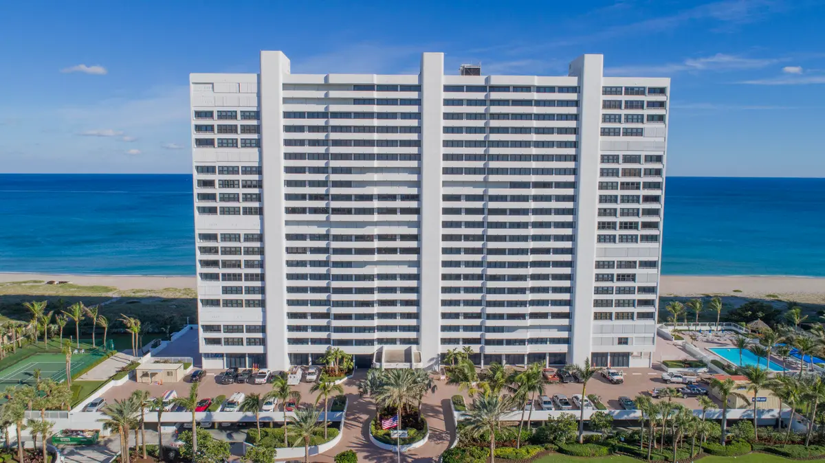 OCEANS EDGE at 2600 S Ocean Boulevard PH-F, Boca Raton