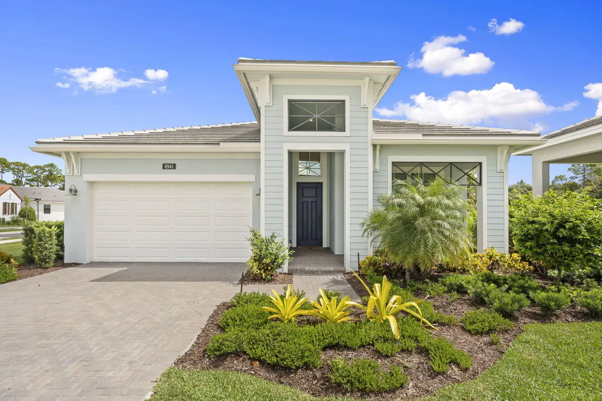 5-web-or-mls-DSC03566 at 6941 SE Haven Lane, Stuart