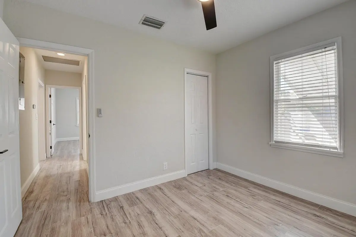 348 SE 4th Avenue, Delray Beach, FL – photo 7