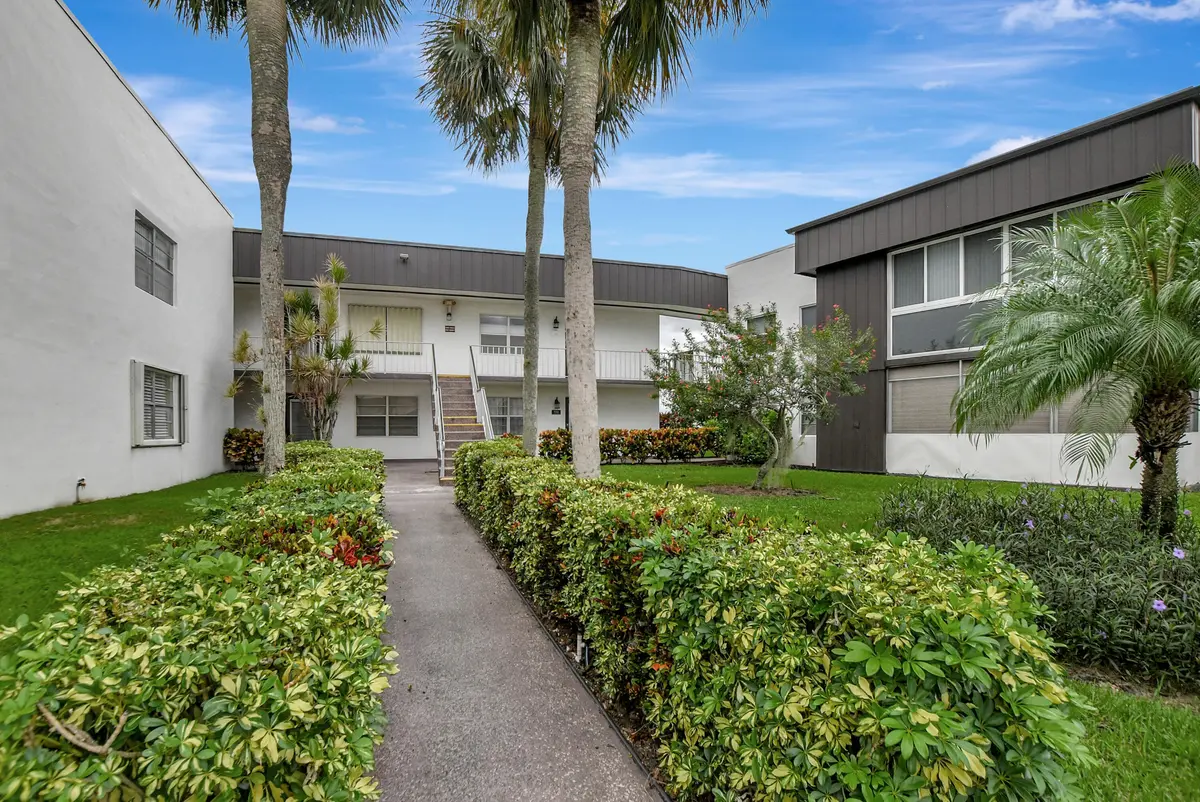 10_ebf_4711 at 972 NORMANDY U, Delray Beach