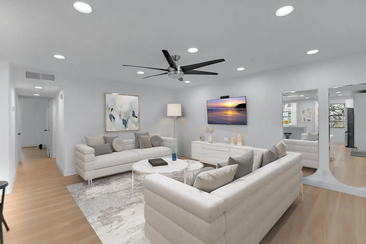 b8c72007156c41afab62b56e43b6fd5cbc7906ab at 972 NORMANDY U, Delray Beach
