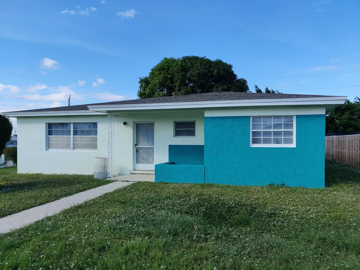 Exterior at 1496 W 32ND Street, West Palm Beach