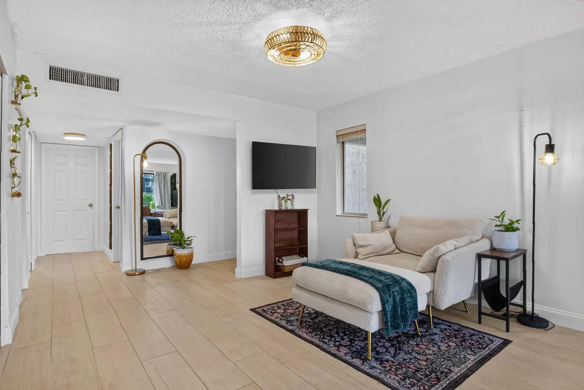 Living Room/Dining at 3212 S LAKEVIEW Circle 10104, Fort Pierce