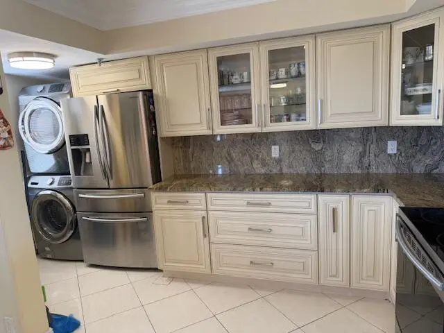 kitchen at 7380 S Oriole Boulevard 605, Delray Beach