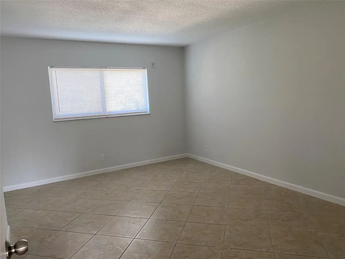 Photo 6 at 853 SE 4TH Court Apt 14, Deerfield Beach