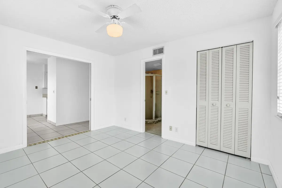 _FPP0885 at 13721 FLORA Place D, Delray Beach