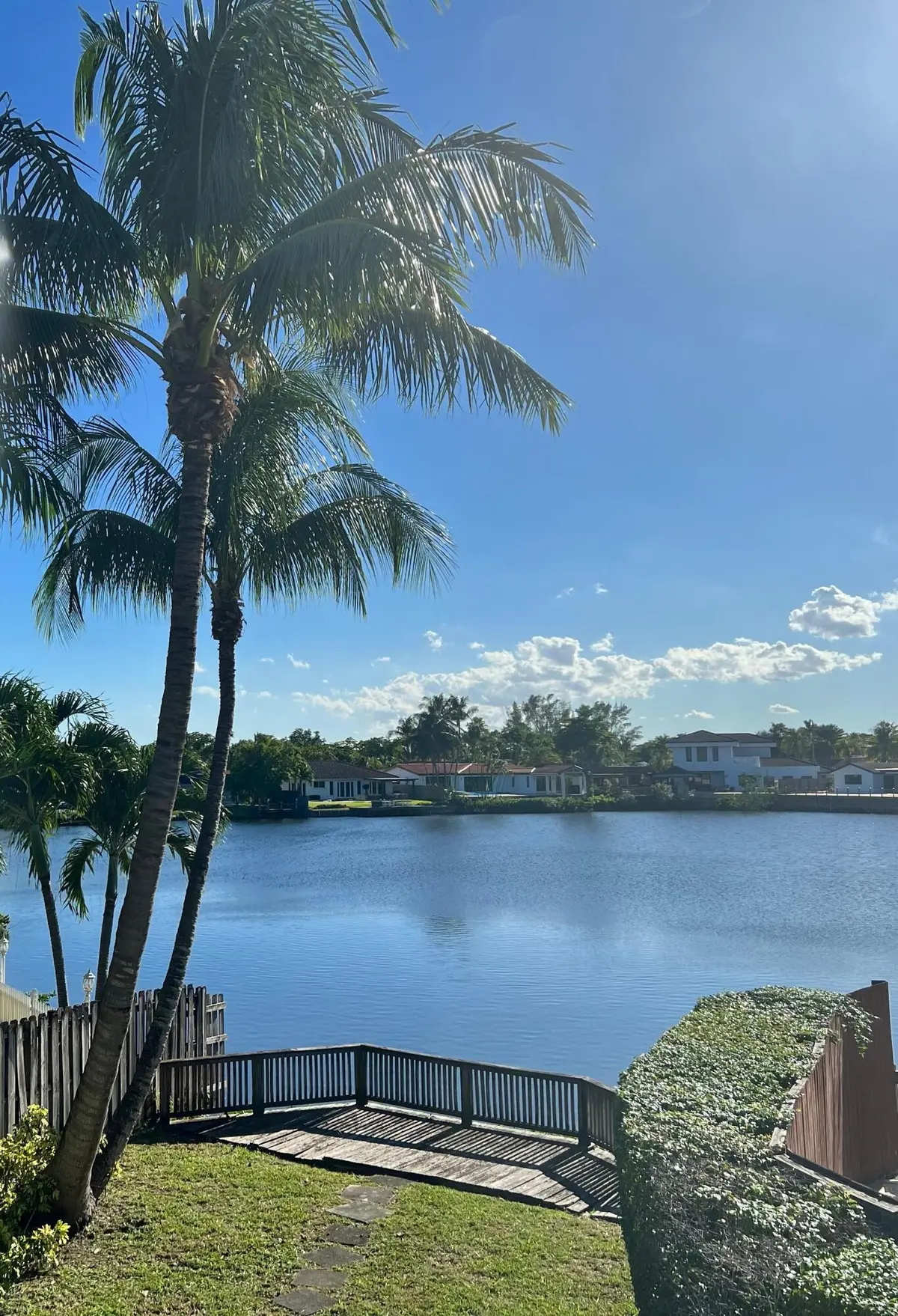 be6993b8-d645-4e1d-8122-841b8f72542b at 2390 NE 199th Street, Aventura
