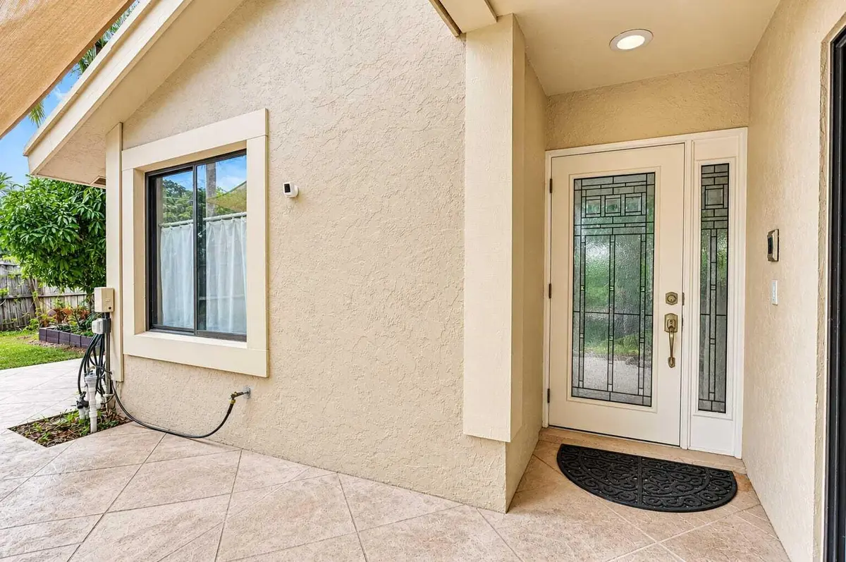 WhatsApp Image 2026-09-07 at 21.22.32 at 7666 SIERRA Terrace, Boca Raton