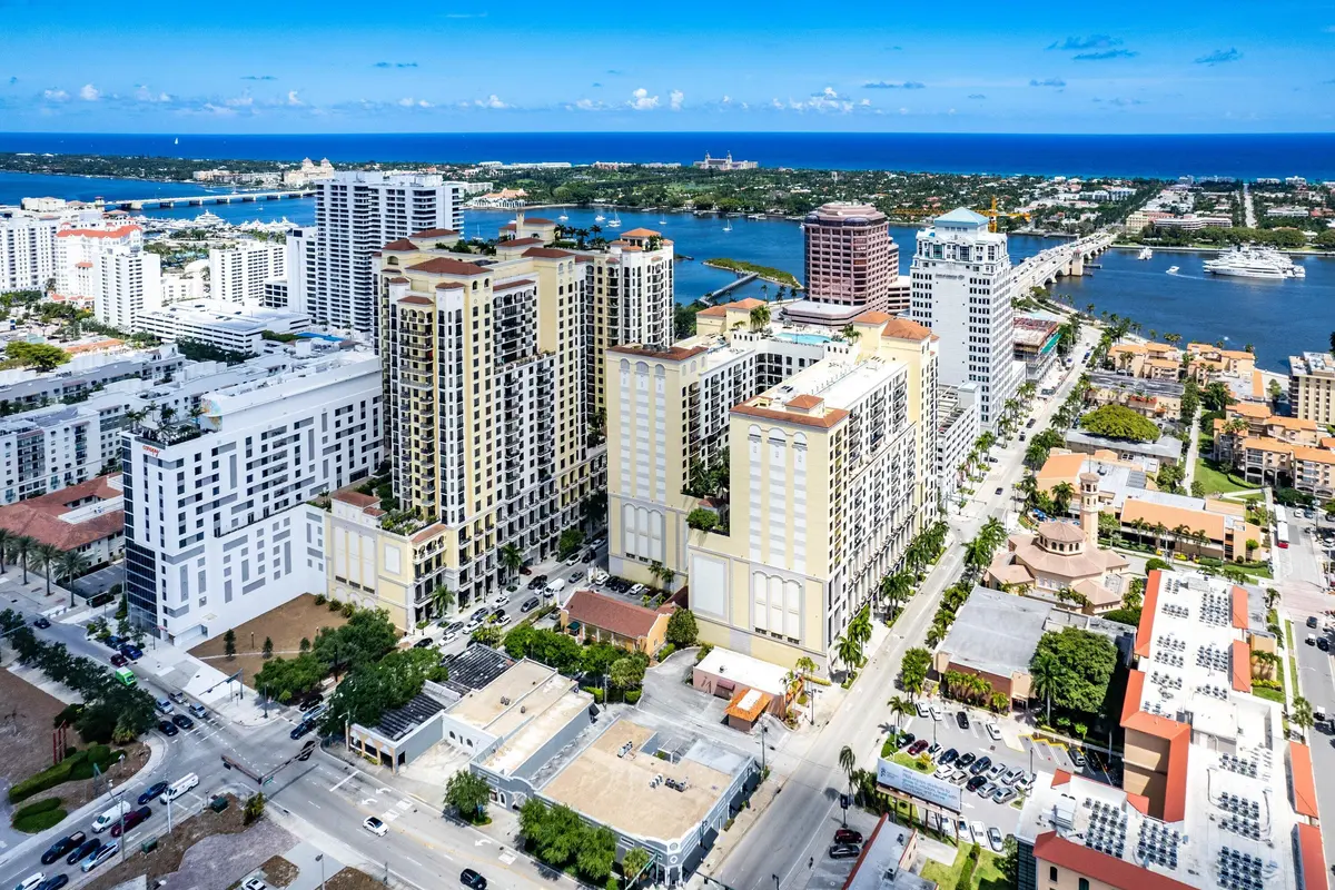 Walk to Shopping & Restaurants at 801 S OLIVE Avenue 903, West Palm Beach