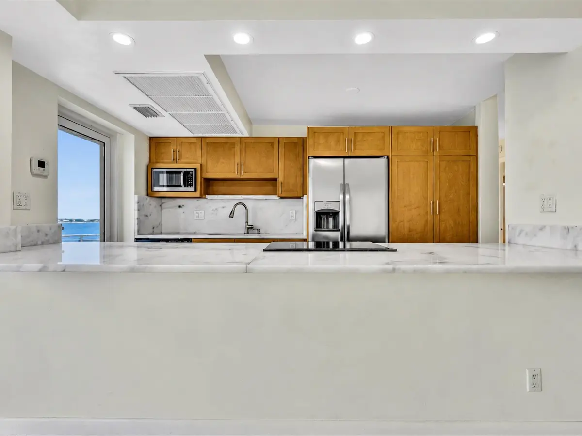 10-FPP00376 at 2841 N Ocean Boulevard 1105, Fort Lauderdale