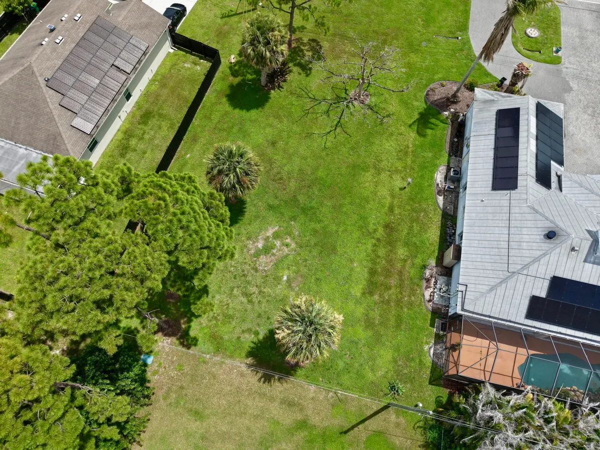 590 NW Bayshore Boulevard, Port St. Lucie, FL – photo 4