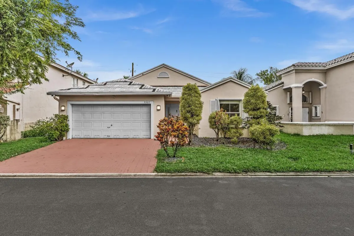 FPP00236 (52)2048x1536 at 3307 SW 49th Street, Fort Lauderdale