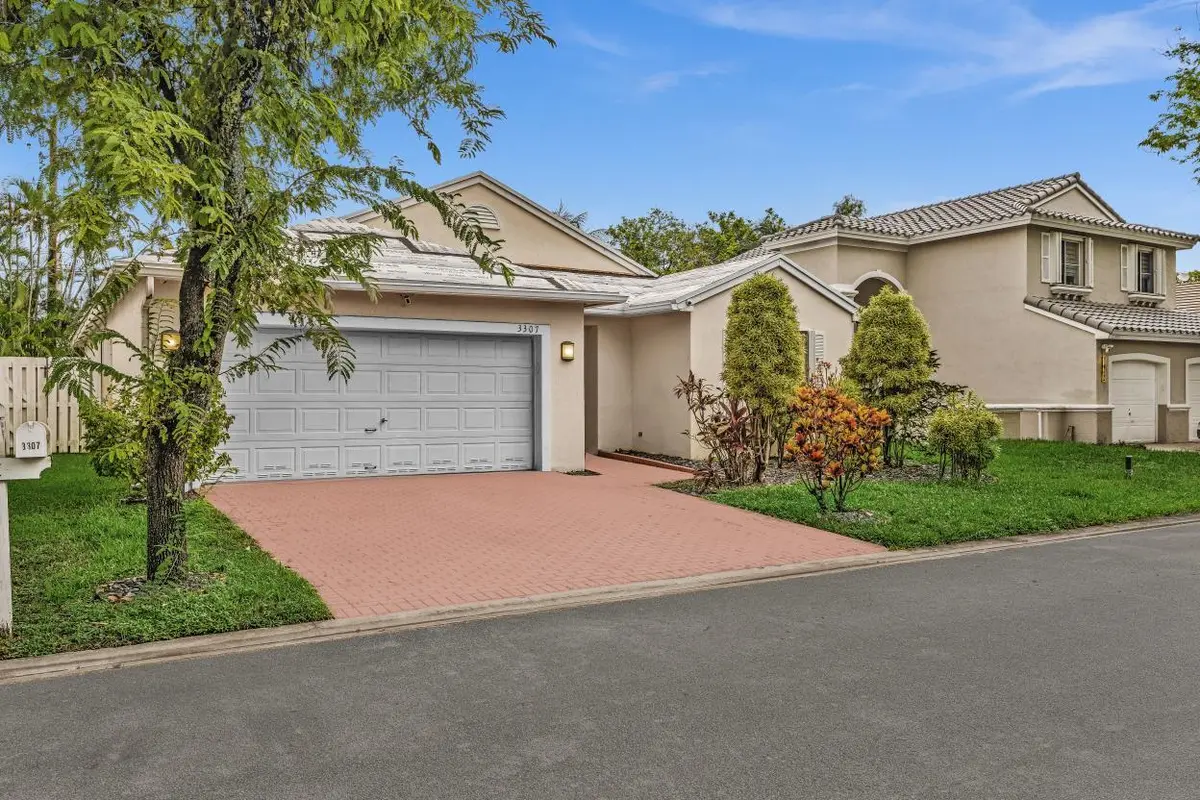 FPP00241 (53)2048x1536 at 3307 SW 49th Street, Fort Lauderdale