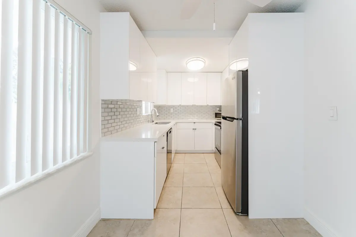 sw-8 at 1220 NW 16th Avenue, Boca Raton