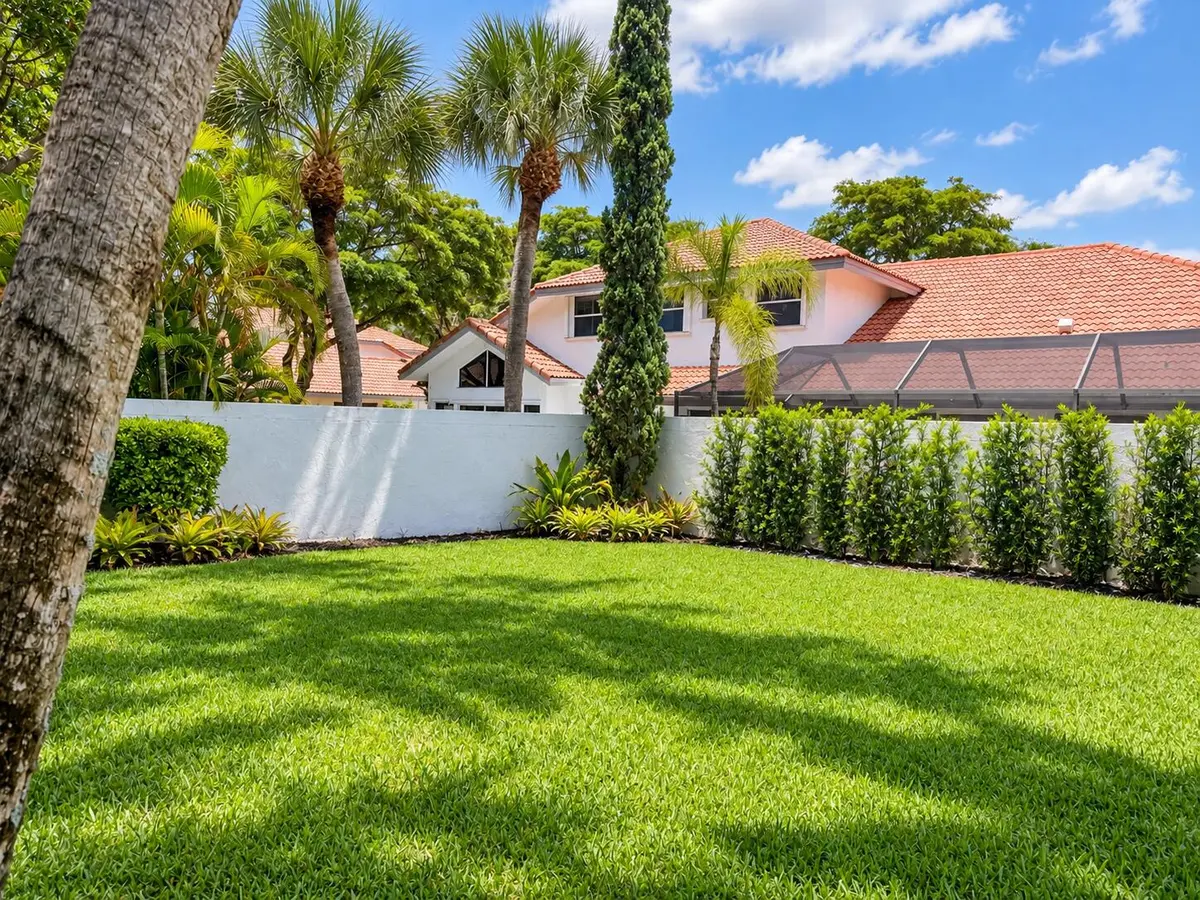 D877C1BA-849C-4F76-80F7-75087232A3FD at 2237 NW 52ND Street, Boca Raton
