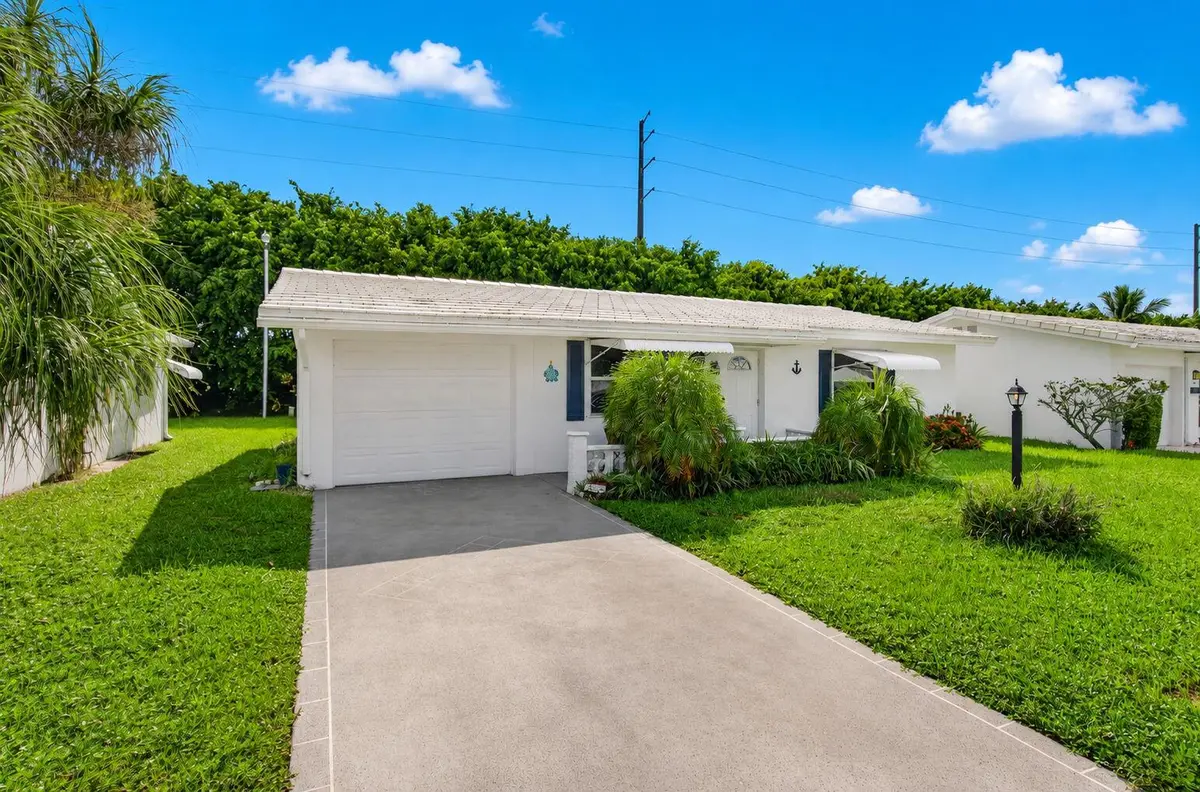 3-web-or-mls-3 at 400 SW 8TH Place, Boynton Beach