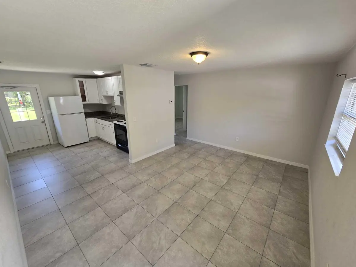 WhatsApp_Image_2024-06-22_at_8.10.47_AM at 4003 AVENUE I A, Fort Pierce