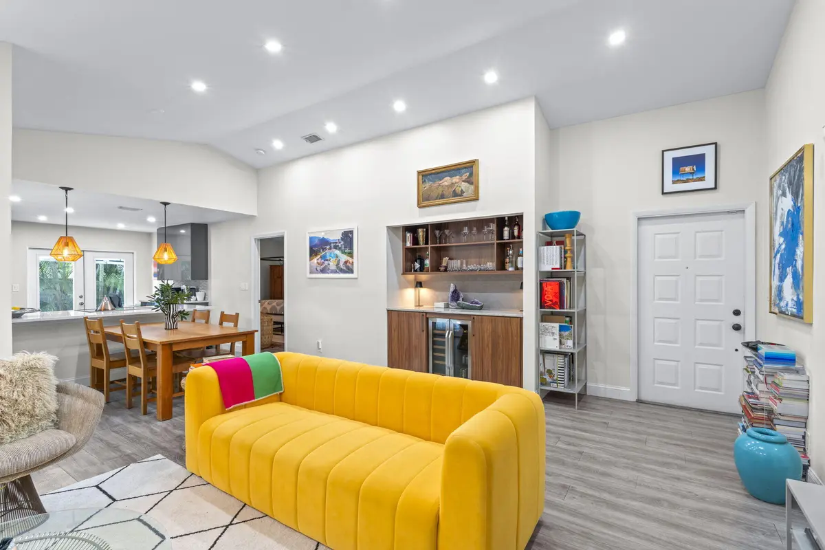 9-web-or-mls-A7409174 at 2474 Bedford Mews Drive, Wellington
