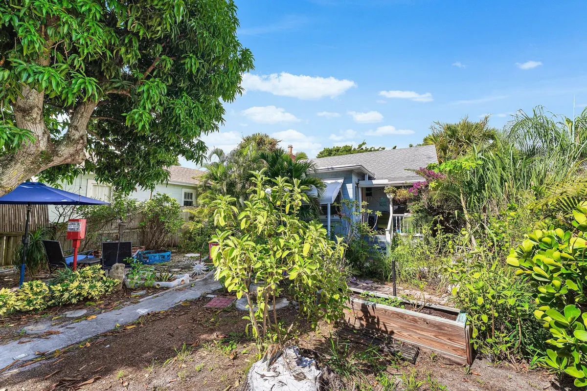 005-615NorthLStreet-LakeWorthBeach-FL-33 at 615 N L Street, Lake Worth Beach