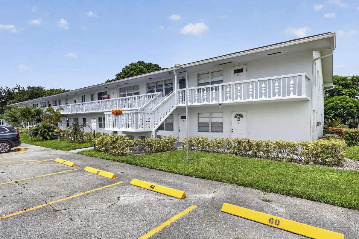 2-web-or-mls-BS1A1726 at 62 Sussex C, West Palm Beach
