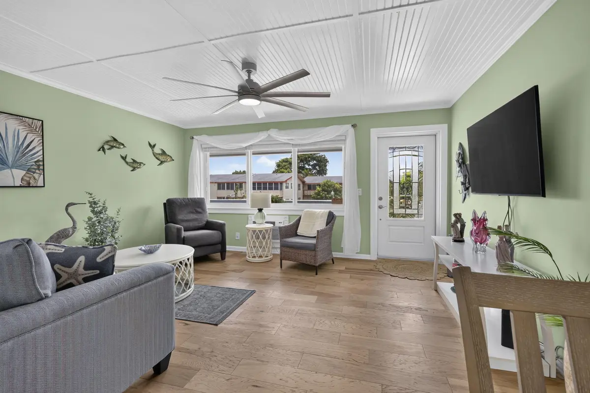 13-web-or-mls-BS1A1766 at 62 Sussex C, West Palm Beach