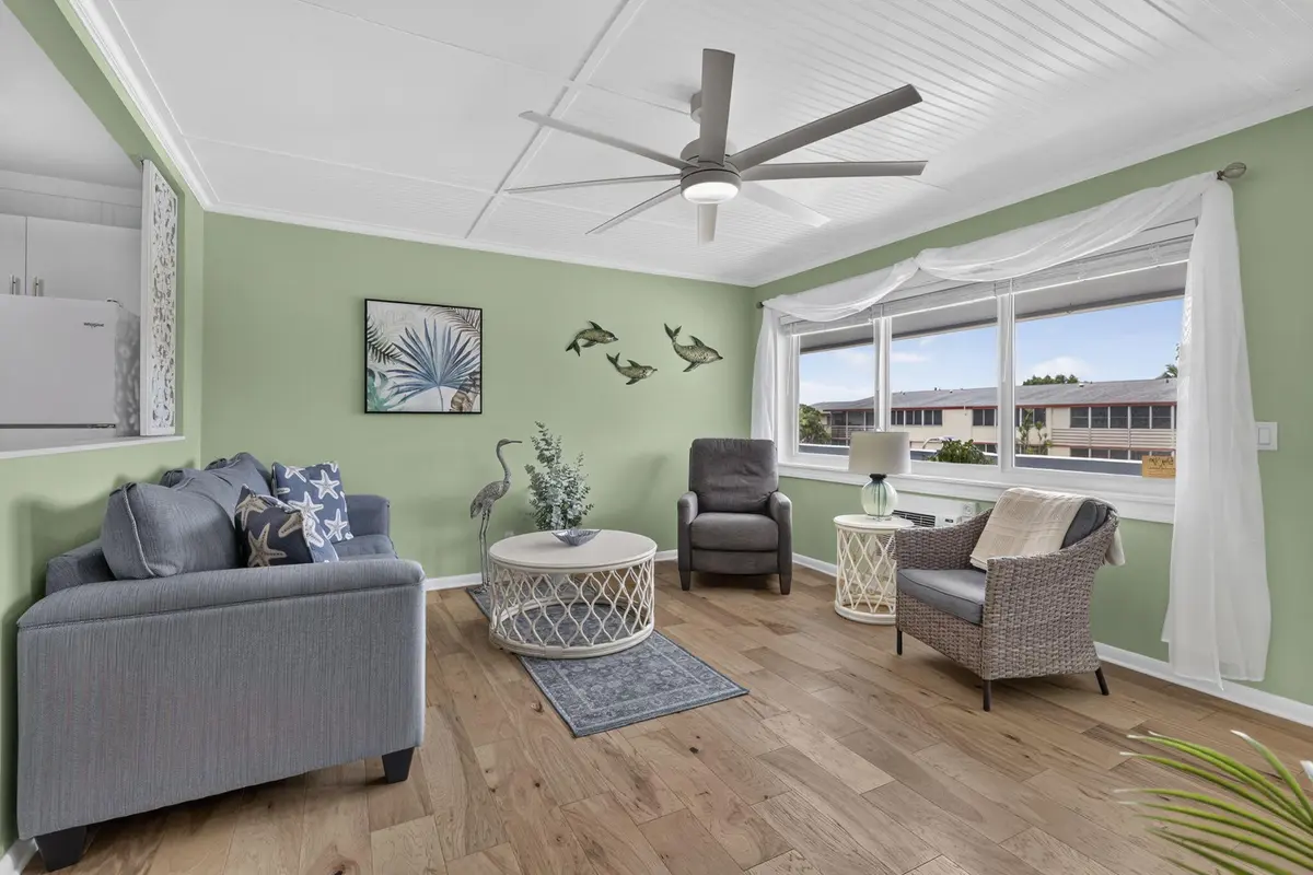 14-web-or-mls-BS1A1772 (1) at 62 Sussex C, West Palm Beach