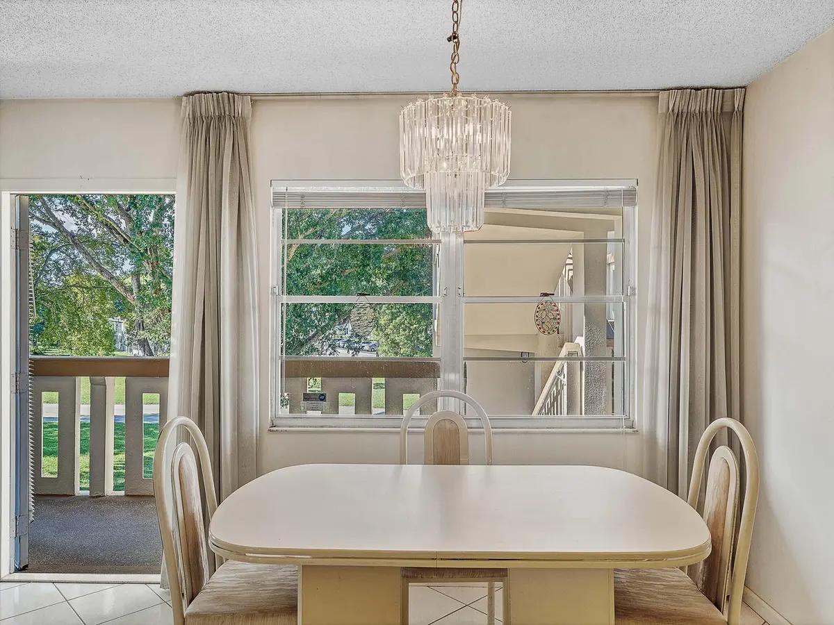 6 Dining Area (1) at 3002 Ventnor G, Deerfield Beach