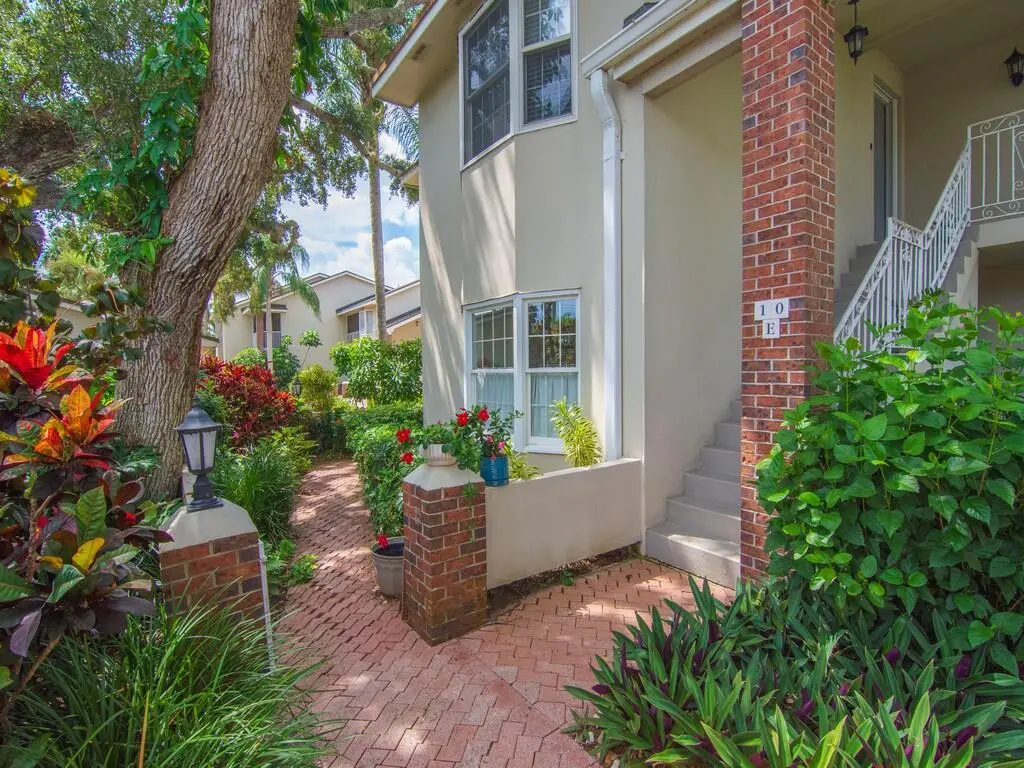 Image00015 at 131 E Park Shores Circle 10E, Indian River Shores