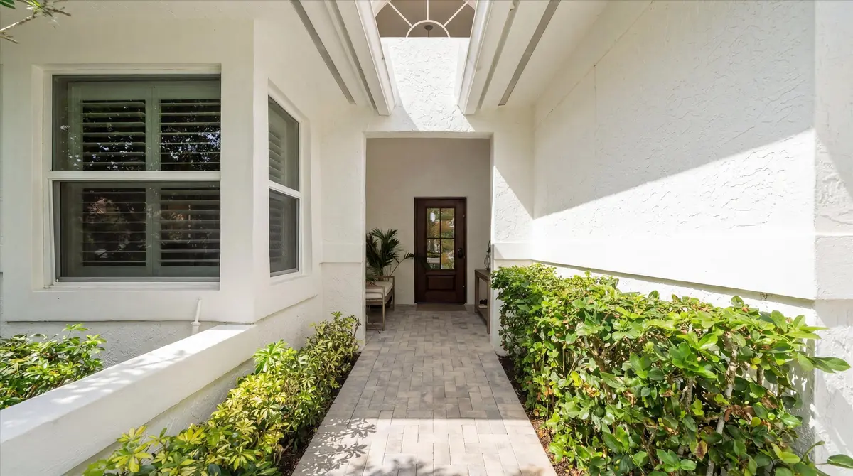 04-106 Toteka Cir at 106 TOTEKA Circle, Jupiter