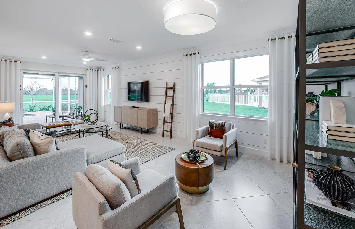 Gathering Room at 10662 Northbrook Circle 29 Mystique, Palm Beach Gardens