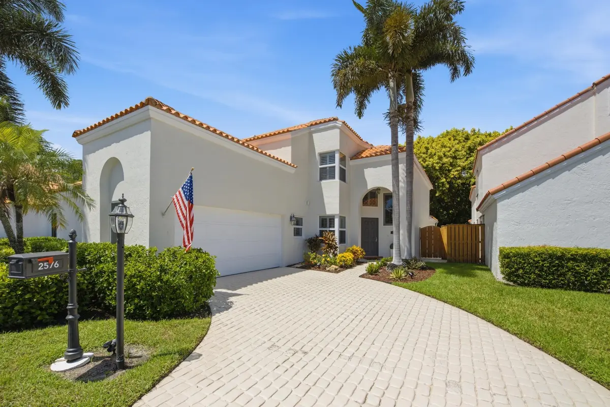 1__dsc7099 at 2576 LA CRISTAL Circle, Palm Beach Gardens