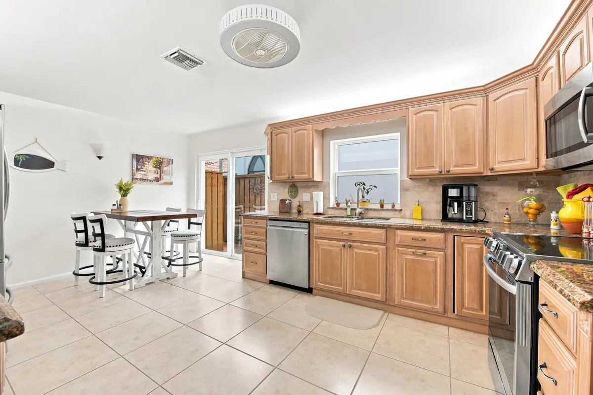 11__dsc7108 at 2576 LA CRISTAL Circle, Palm Beach Gardens