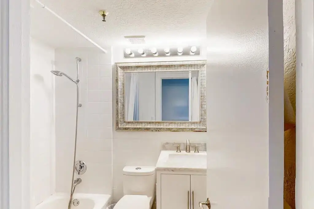 20240829182025944477000000-o (1) at 235 Sunrise Avenue 3215, Palm Beach